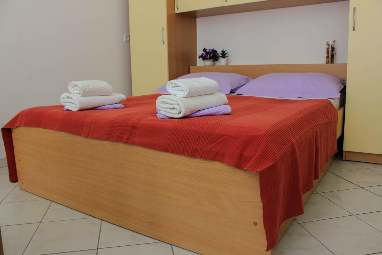 Apartments Pino Makarska Ngoại thất bức ảnh