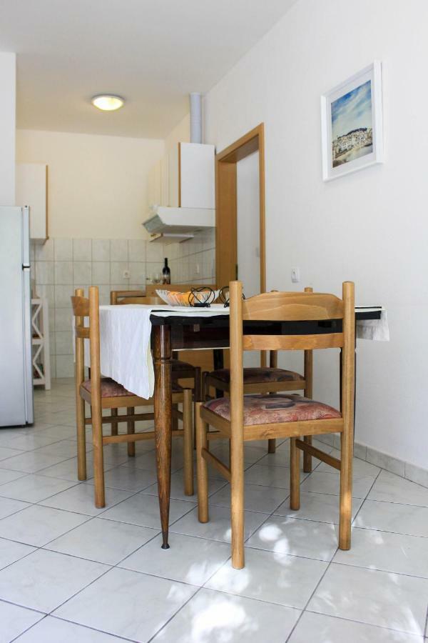 Apartments Pino Makarska Ngoại thất bức ảnh