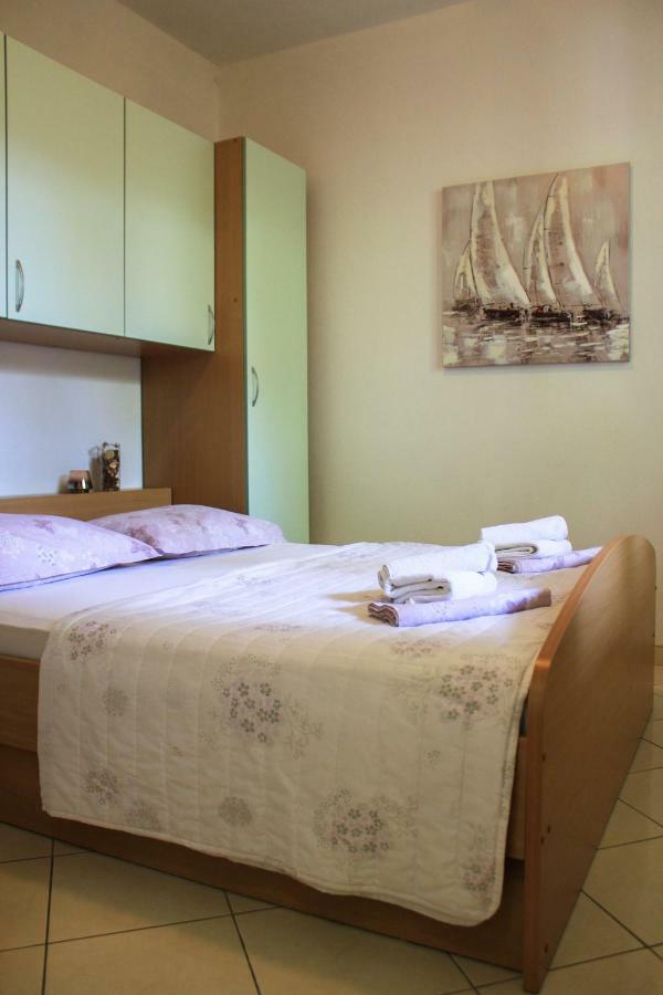 Apartments Pino Makarska Ngoại thất bức ảnh