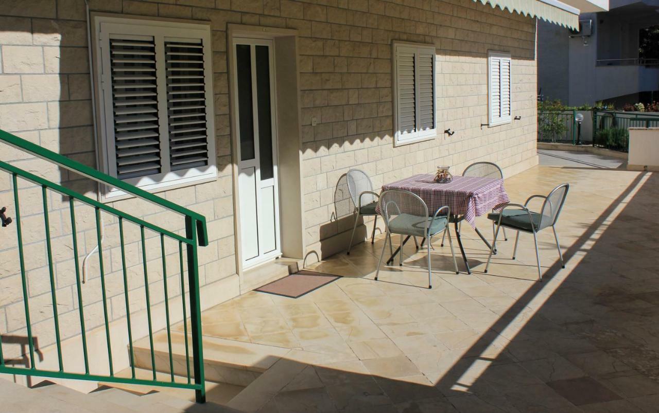 Apartments Pino Makarska Ngoại thất bức ảnh
