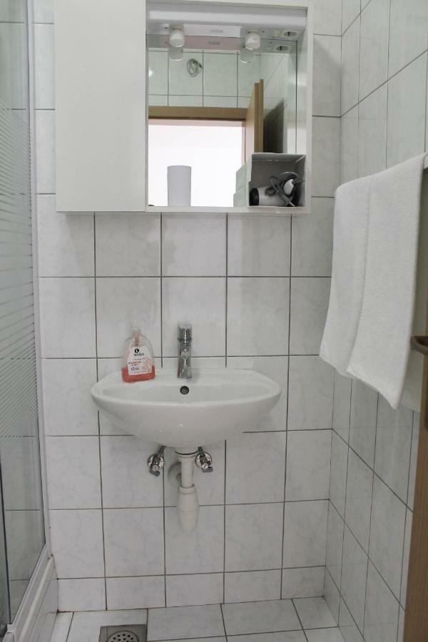 Apartments Pino Makarska Ngoại thất bức ảnh