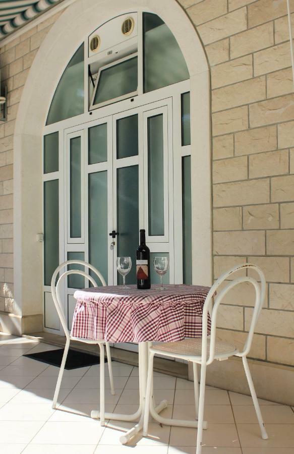 Apartments Pino Makarska Ngoại thất bức ảnh
