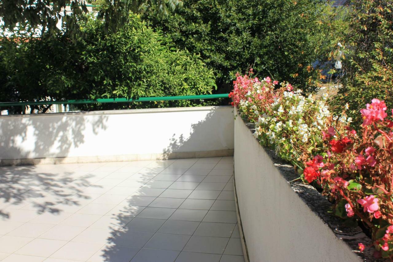 Apartments Pino Makarska Ngoại thất bức ảnh