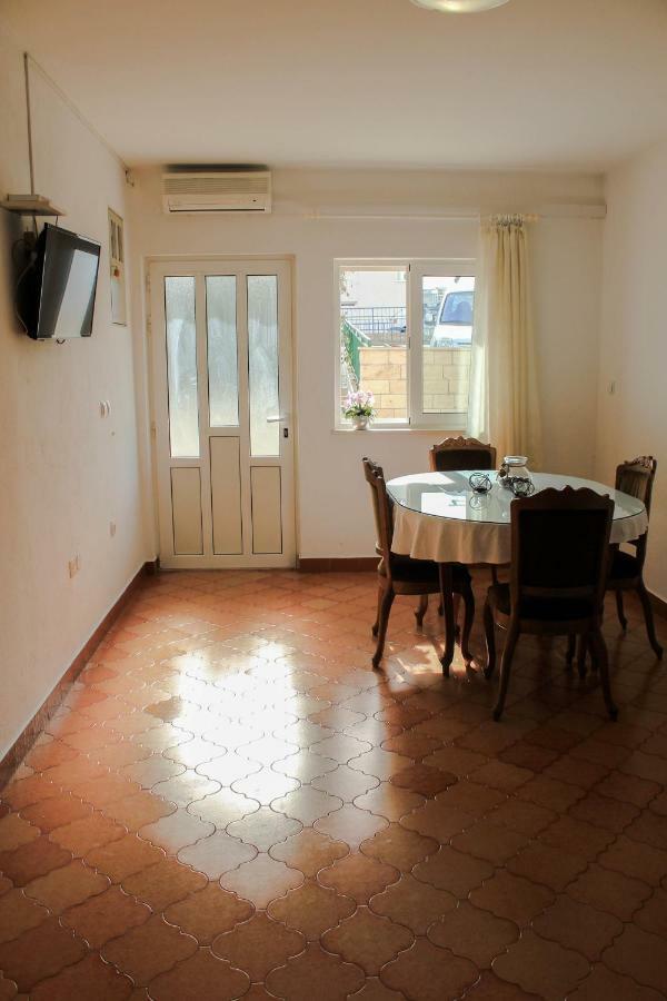 Apartments Pino Makarska Ngoại thất bức ảnh