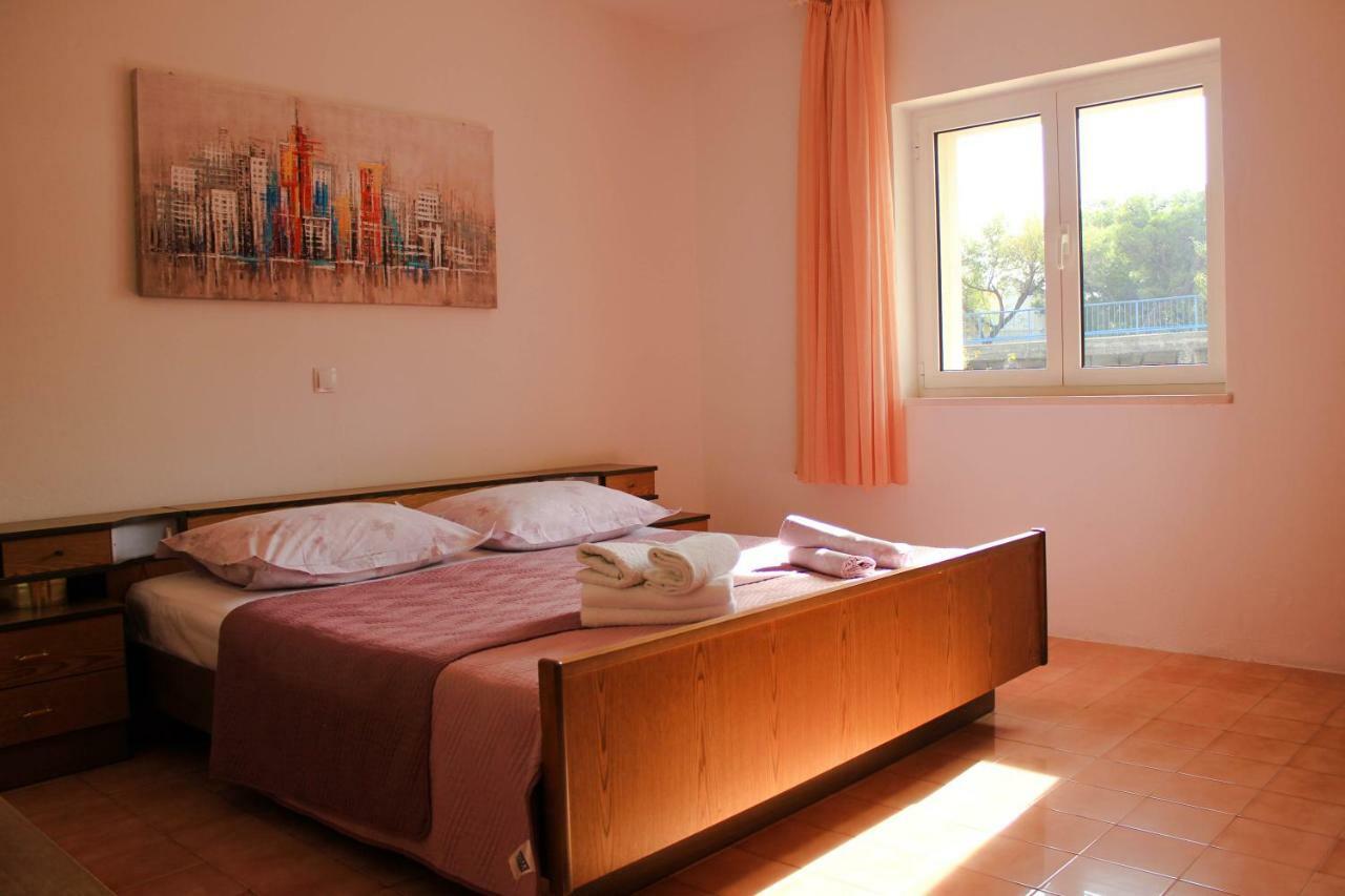 Apartments Pino Makarska Ngoại thất bức ảnh